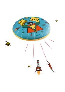 Frizbi - Repülő hős - Disque volant Flying Hero