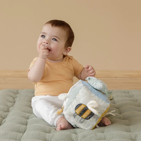 Little Dutch készségfejlesztő plüss kocka - gúnáros