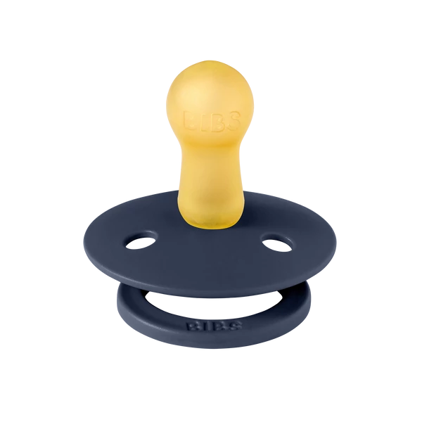 BIBS Colour cumi - tintakék (tasakos) - 6-18 hó