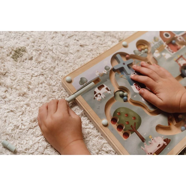 LITTLE DUTCH MÁGNESES LABIRINTUS - LITTLE FARM