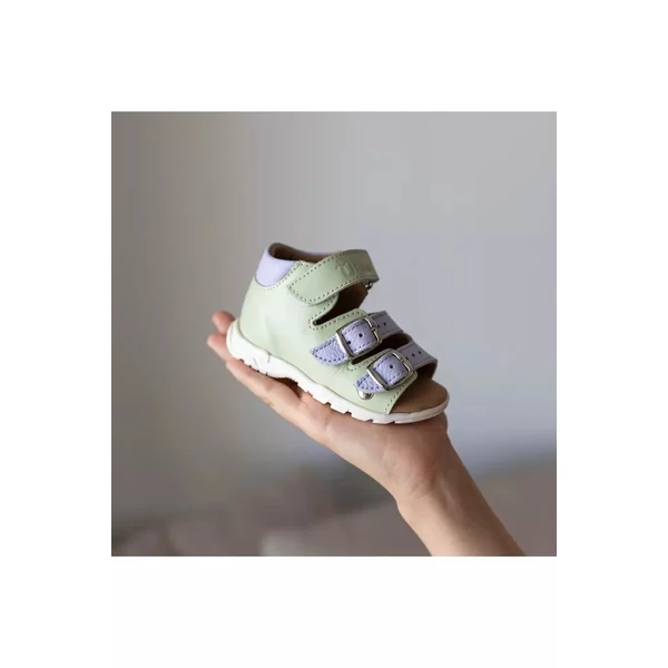 TD Shoes & Vágó Réka szandál