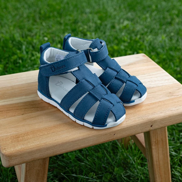TornaDóra Zárt Szandál - kék