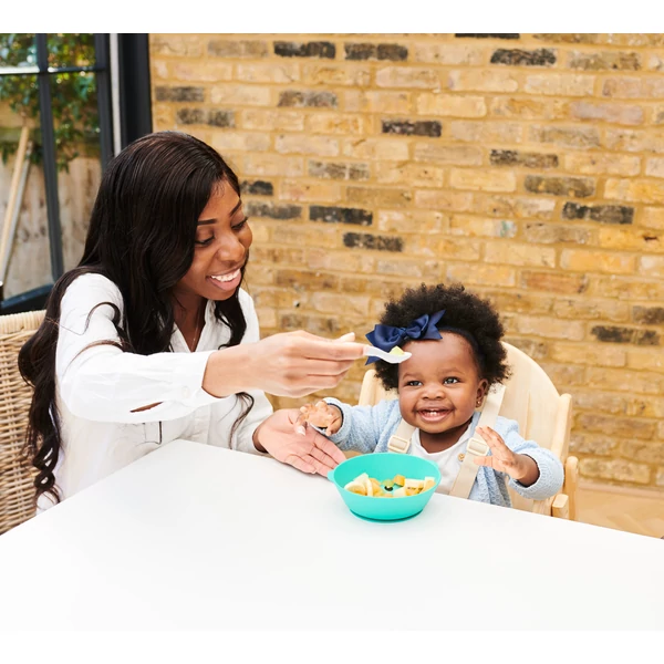 baba hozzátáplálás